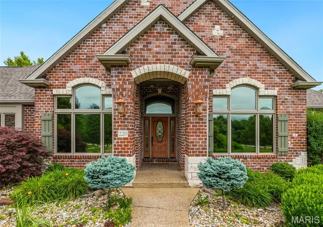 2nd image of 220 Northlind Dr, Defiance, MO 63341 | MLS# MIS26037028