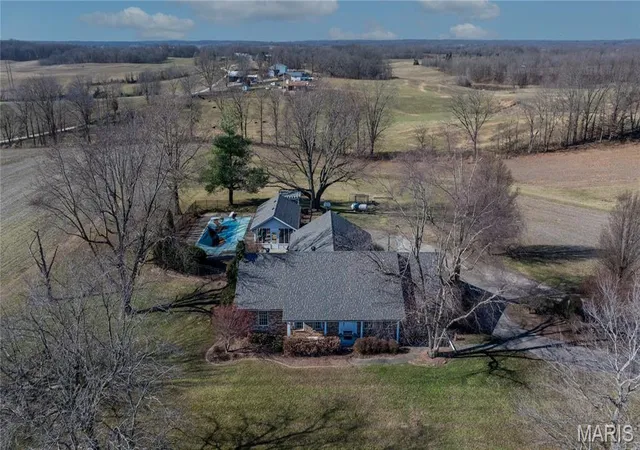 Homes for sale in Scott City, MO | 26655 Us Hwy 61, Scott City, MO 63780 | MLS# MIS26037062