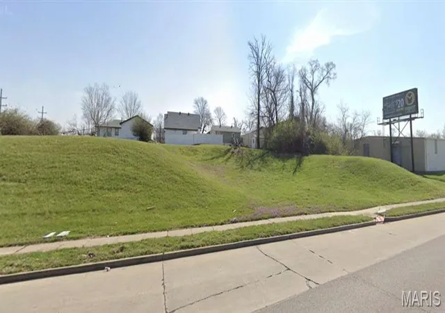 Homes for sale in Berkeley, MO | 5948 Madison Ave, Berkeley, MO 63140 | MLS# MIS26037064