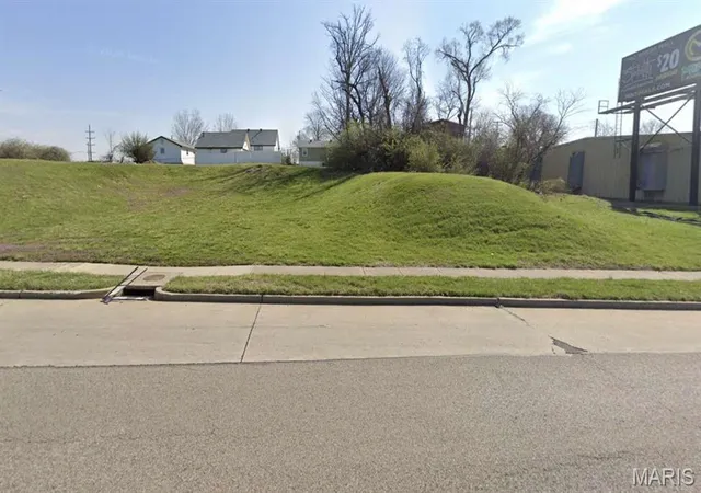 Homes for sale in Berkeley, MO | 5948 Madison Ave, Berkeley, MO 63140 | MLS# MIS26037064