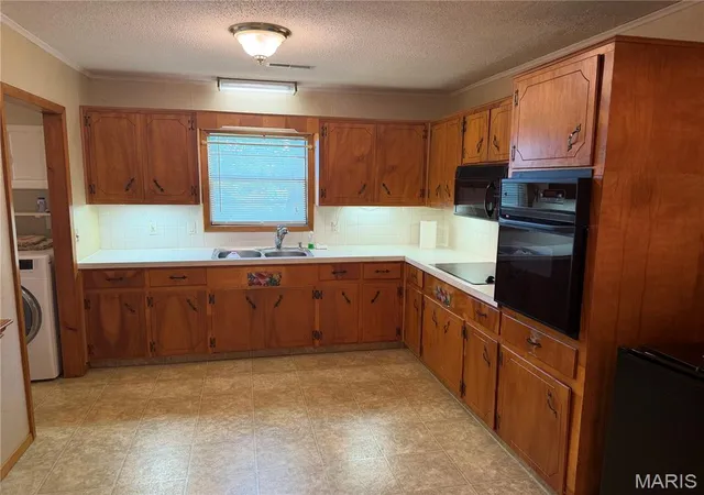 Homes for sale in Malden, MO | 39415 W Sue Dr, Malden, MO 63863 | MLS# MIS26037076