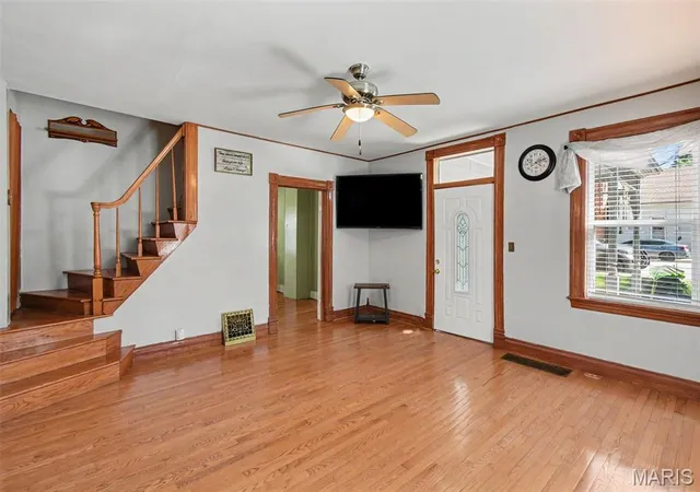 Homes for sale in Columbia, IL | 518 S Main St, Columbia, IL 62236 | MLS# MIS26037105