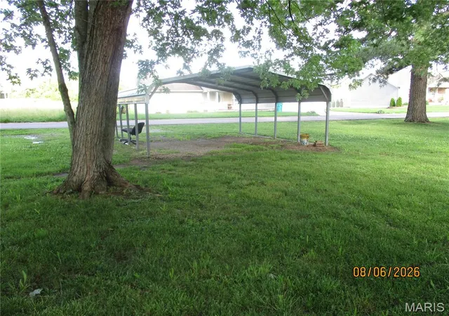 Homes for sale in Cuba, MO | 904 Hwy Pp, Cuba, MO 65453 | MLS# MIS26037133
