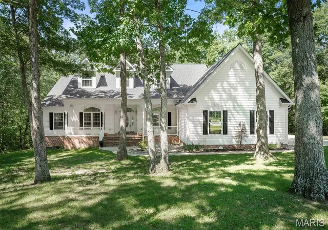 2nd image of 12 Ellerman Oaks Ct, Foristell, MO 63348 | MLS# MIS26037146