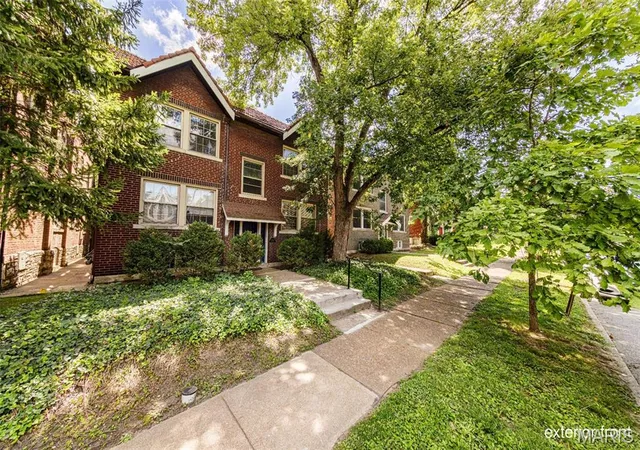 1st image of 4614 Shenandoah Ave, Saint Louis, MO 63110 | MLS# MIS26037176