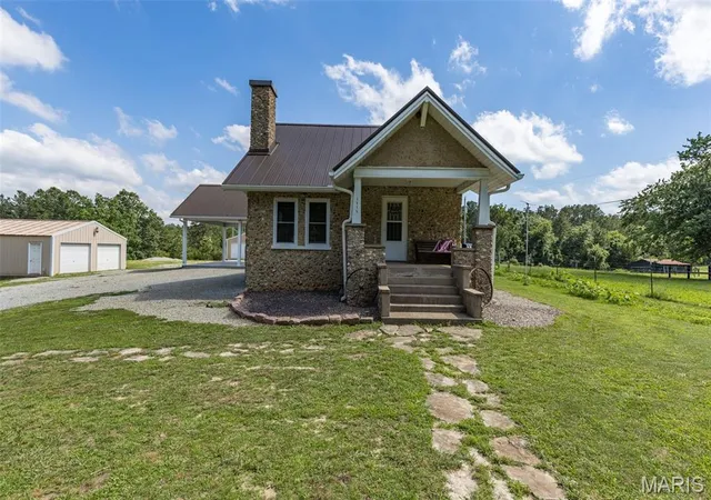 Homes for sale in Fredericktown, MO | 1515 Madison 404, Fredericktown, MO 63645 | MLS# MIS26037204