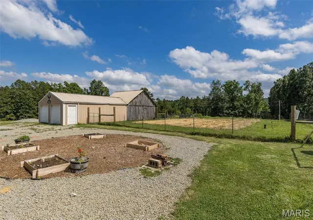 Photo 3 of Single family home for sale at 1515 Madison 404, Fredericktown, MO 63645 | MLS# MIS26037204 | Listing updated on 2026-07-19