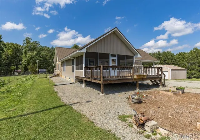 Photo 3 of Single family home for sale at 1515 Madison 404, Fredericktown, MO 63645 | MLS# MIS26037204 | Listing updated on 2026-07-19