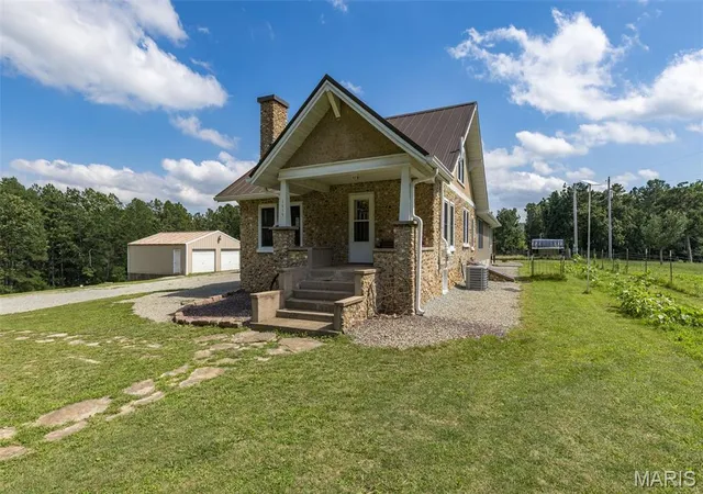 Homes for sale in Fredericktown, MO | 1515 Madison 404, Fredericktown, MO 63645 | MLS# MIS26037204