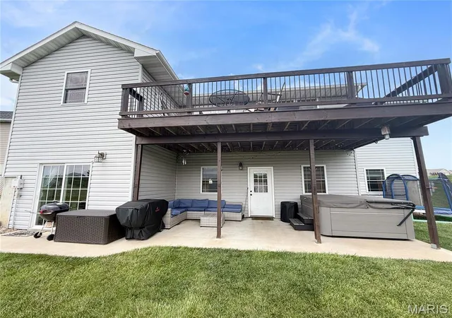 2nd image of 5687 Clear Creek Rd, Hannibal, MO 63401 | MLS# MIS26037210