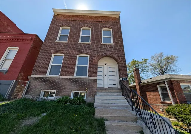 Photo 2 of Single family home for sale at 3112 Wyoming St, Saint Louis, MO 63118 | MLS# MIS26037214 | Listing updated on 2026-09-04