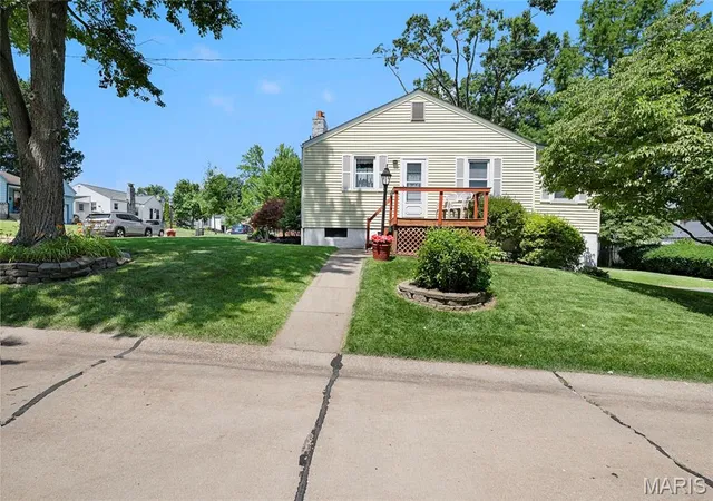 Homes for sale in Brentwood, MO | 8719 Florence Ave, Brentwood, MO 63144 | MLS# MIS26037243