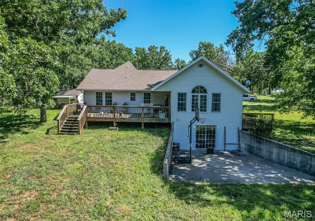 2nd image of 15161 Edison Rd, Lebanon, MO 65536 | MLS# MIS26037262