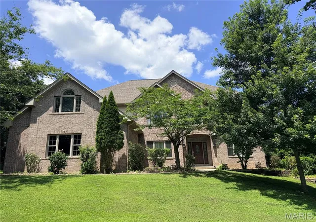 Homes for sale in Rolla, MO | 1025 Cobblestone Dr, Rolla, MO 65401 | MLS# MIS26037269