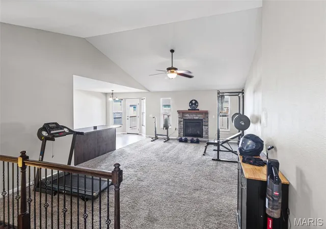 Photo 3 of Single family home for sale at 18 Del Ray Dr, Fairview Heights, IL 62208 | MLS# MIS26037290 | Listing updated on 2026-10-26