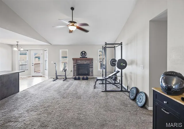 Photo 4 of Single family home for sale at 18 Del Ray Dr, Fairview Heights, IL 62208 | MLS# MIS26037290 | Listing updated on 2026-10-26