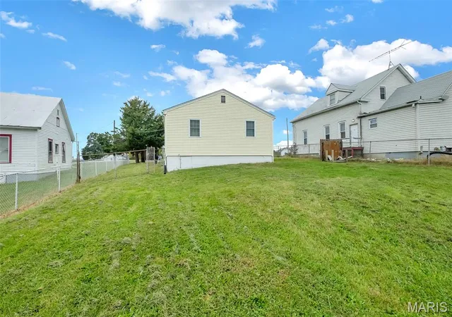 Homes for sale in Wright City, MO | 10 Hwy J, Wright City, MO 63390 | MLS# MIS26037309
