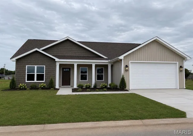 Homes for sale in Sikeston, MO | 810 Bollweevil Blvd, Sikeston, MO 63801 | MLS# MIS26037316