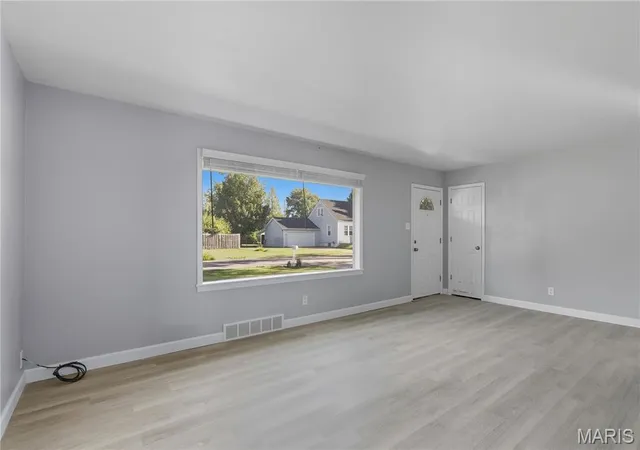 Photo 3 of Single family home for sale at 912 Burgos St, Saint Louis, MO 63138 | MLS# MIS26037369 | Listing updated on 2026-07-13