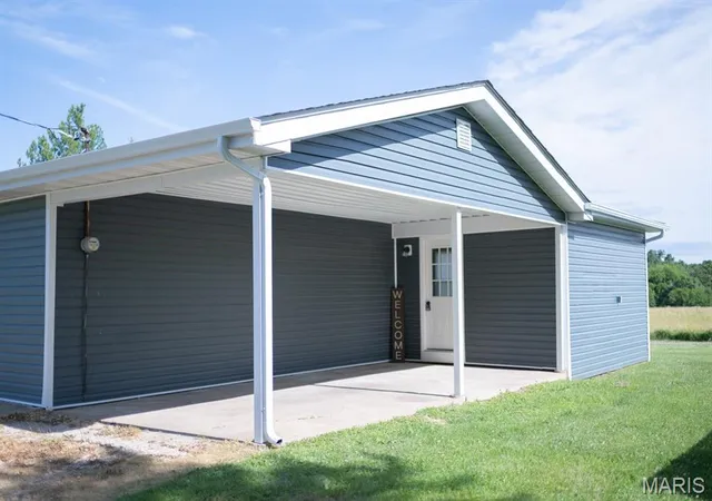 Homes for sale in Owensville, MO | 816 W Jackson Ave, Owensville, MO 65066 | MLS# MIS26037377