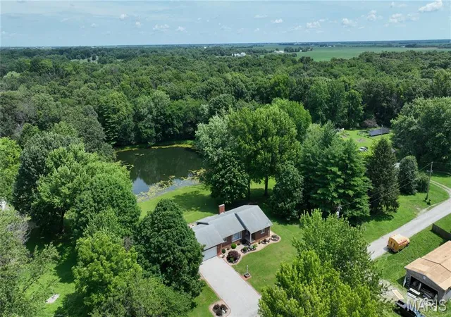 Photo 1 of Sale Pending at 10788 Oak St, Bunker Hill, IL 62014 | MLS# MIS26037386 | Listing updated on 2026-09-08