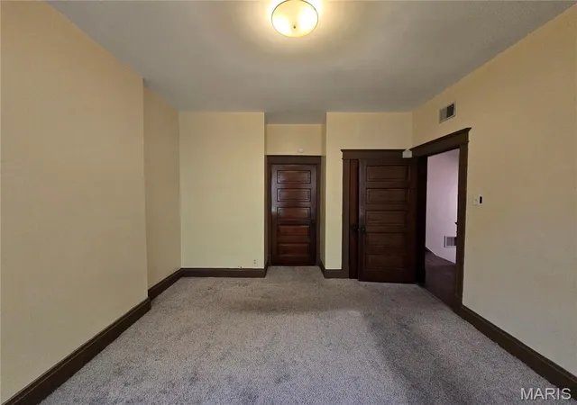 Photo 3 of Multi family home for sale at 2108 Allen Ave, St Louis, MO 63104 | MLS# MIS26037390 | Listing updated on 2026-10-14
