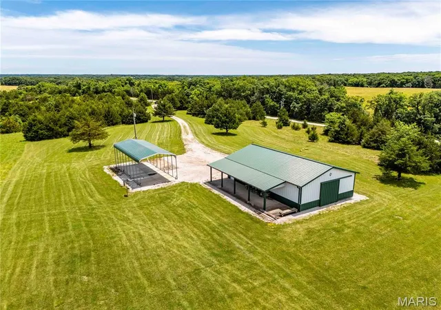 Homes for sale in Monroe City, MO | 44976 Ariel Ln, Monroe City, MO 63456 | MLS# MIS26037394