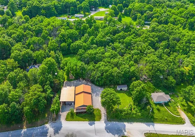 Homes for sale in Mexico, MO | 1821 N Jefferson St, Mexico, MO 65265 | MLS# MIS26037408