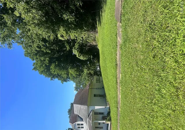 Homes for sale in Chaffee, MO | 311 E Davidson Ave, Chaffee, MO 63740 | MLS# MIS26037431