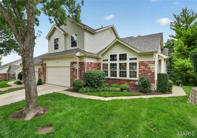 2nd image of 863 Stone Meadow Dr, Chesterfield, MO 63005 | MLS# MIS26037449