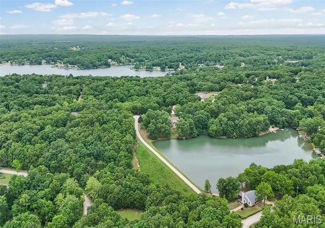 Photo 3 of Single family home for sale at 1485 Rue Riviera, Bonne Terre, MO 63628 | MLS# MIS26037498 | Listing updated on 2026-08-26
