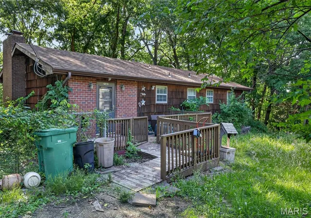 Homes for sale in Arnold, MO | 2161 Jean Dr, Arnold, MO 63010 | MLS# MIS26037499