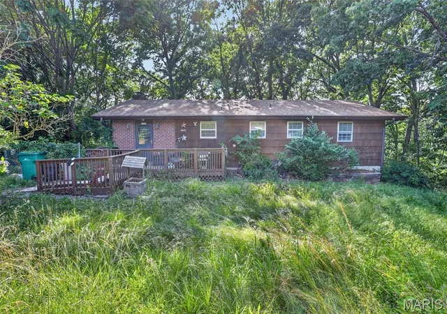 Homes for sale in Arnold, MO | 2161 Jean Dr, Arnold, MO 63010 | MLS# MIS26037499