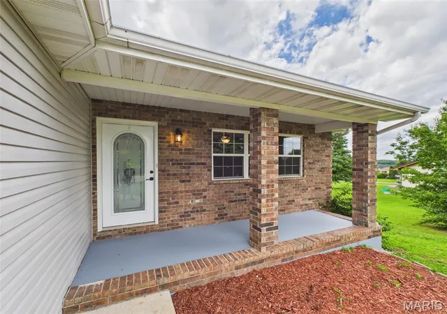Homes for sale in Waynesville, MO | 24625 Spencer Rd, Waynesville, MO 65583 | MLS# MIS26037511