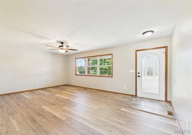 Homes for sale in Waynesville, MO | 24625 Spencer Rd, Waynesville, MO 65583 | MLS# MIS26037511