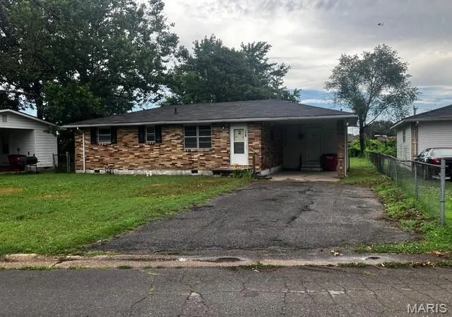 Homes for sale in Sikeston, MO | 170 Lee Ave, Sikeston, MO 63801 | MLS# MIS26037536