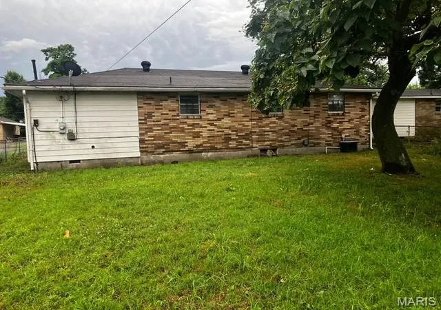 Homes for sale in Sikeston, MO | 170 Lee Ave, Sikeston, MO 63801 | MLS# MIS26037536