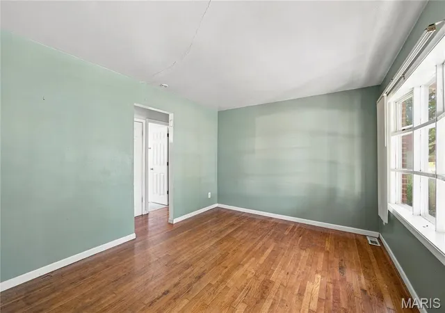 Photo 4 of Single family home for sale at 1745 Foley Dr, St Louis, MO 63136 | MLS# MIS26037550 | Listing updated on 2026-10-14