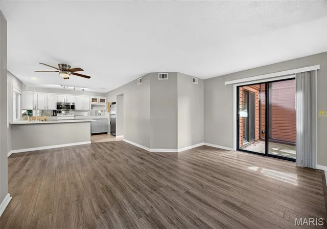 Photo 3 of Condo for sale at 408 Kipling Wy #A, Weldon Spring, MO 63304 | MLS# MIS26037561 | Listing updated on 2026-09-02