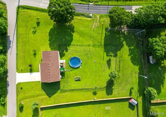 4th image of 20485 Stagecoach Rd, Waynesville, MO 65583 | MLS# MIS26037562
