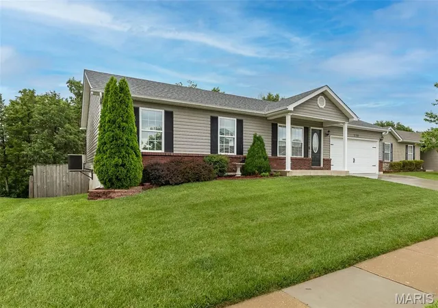Homes for sale in Wright City, MO | 110 Chestnut Ridge Dr, Wright City, MO 63390 | MLS# MIS26037591