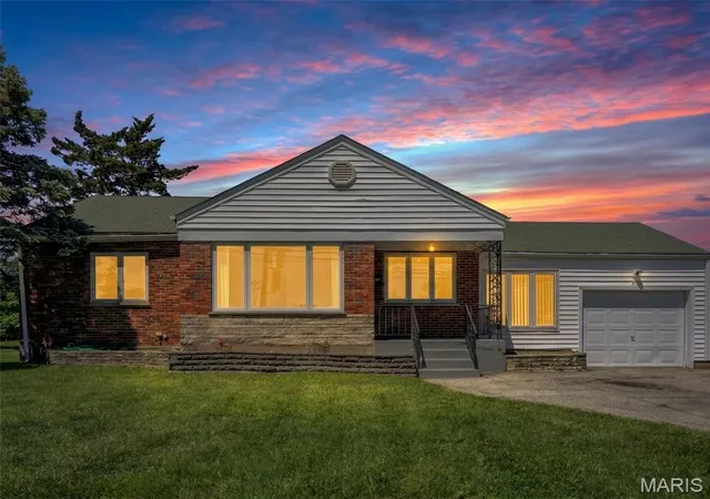 2nd image of 8351 S Laclede Station Rd, Saint Louis, MO 63123 | MLS# MIS26037594