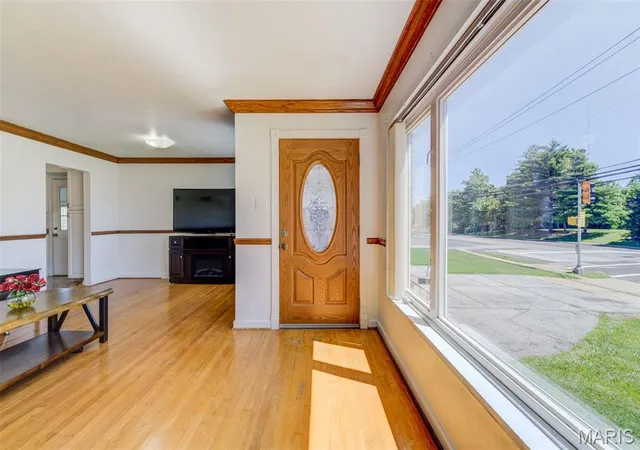 4th image of 8351 S Laclede Station Rd, Saint Louis, MO 63123 | MLS# MIS26037594