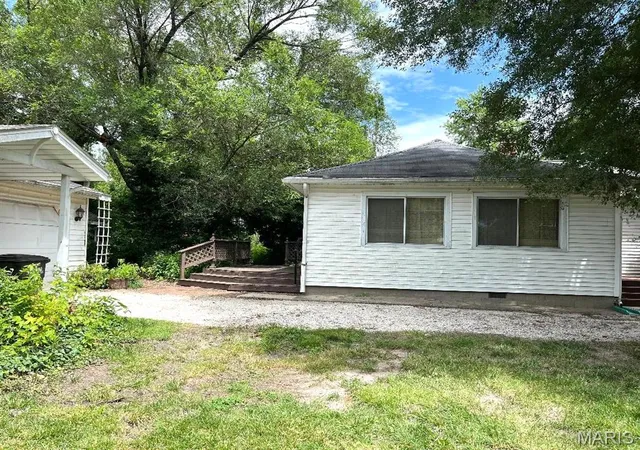 Homes for sale in Jerseyville, IL | 28986 Delhi Rd, Jerseyville, IL 62052 | MLS# MIS26037630