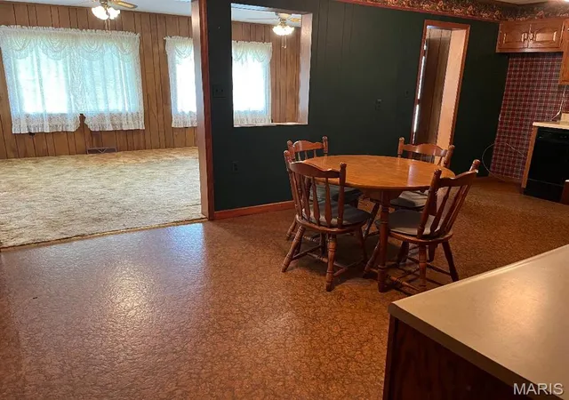 Homes for sale in Jerseyville, IL | 28986 Delhi Rd, Jerseyville, IL 62052 | MLS# MIS26037630
