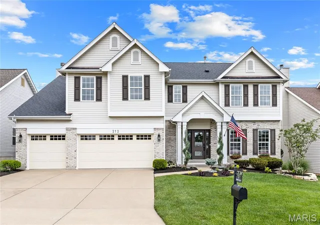 1st image of 212 Chestnut Hill Dr, O Fallon, MO 63368 | MLS# MIS26037657