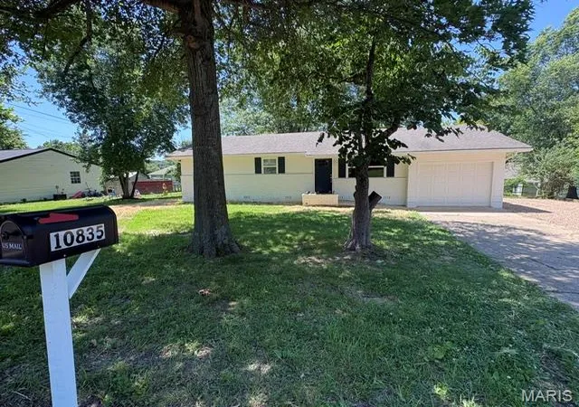 Homes for sale in Rolla, MO | 10835 Dennie Ct, Rolla, MO 65401 | MLS# MIS26037690