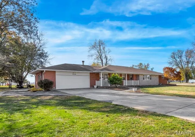 1st image of 1135 Common Field St, Portage Des Sioux, MO 63373 | MLS# MIS26037691