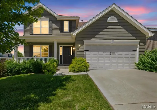 Photo 1 of Single family home for sale at 211 Pearl Vista Dr, O Fallon, MO 63366 | MLS# MIS26037716 | Listing updated on 2026-08-31