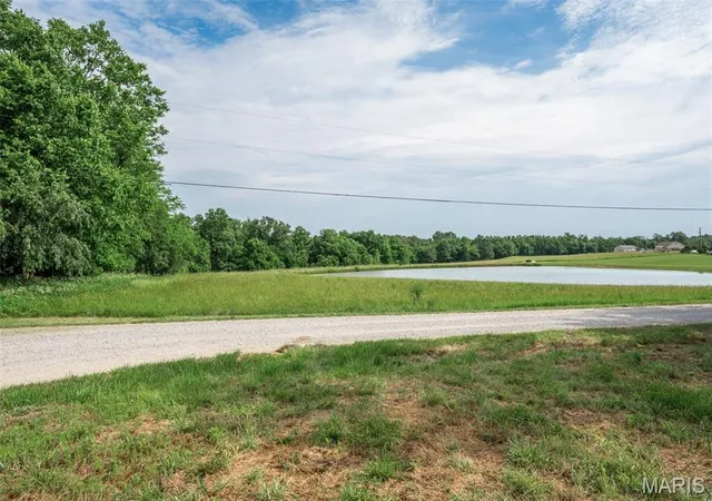 Homes for sale in Perry, MO | 7 Halyon Estates, Perry, MO 63462 | MLS# MIS26037756
